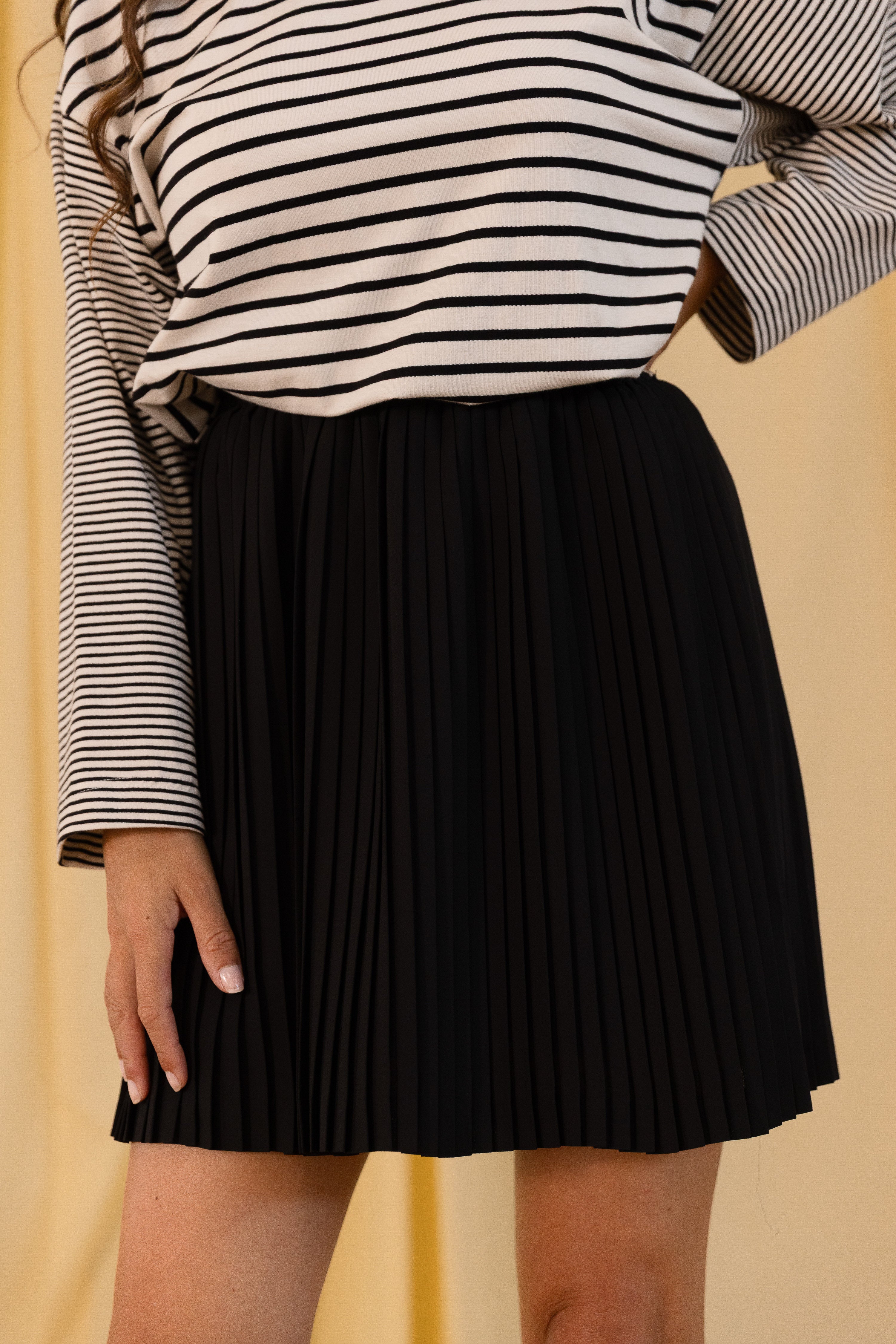 Jupe plissée courte oréo