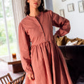 Robe col mao Cerise