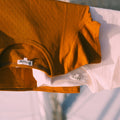 Tee ajouré caramel