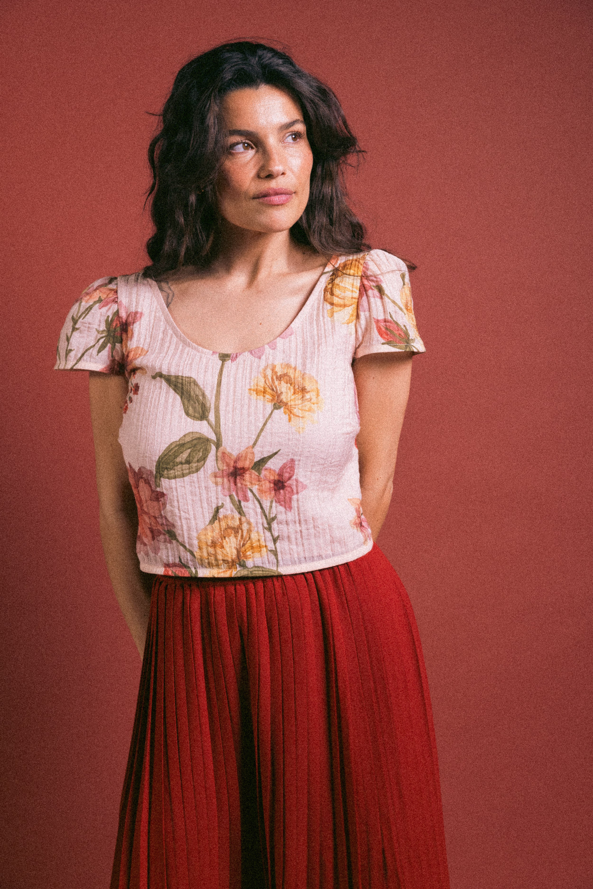 Jupe plissée longue fendue Piment