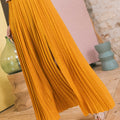 Jupe plissée longue fendue Ocre