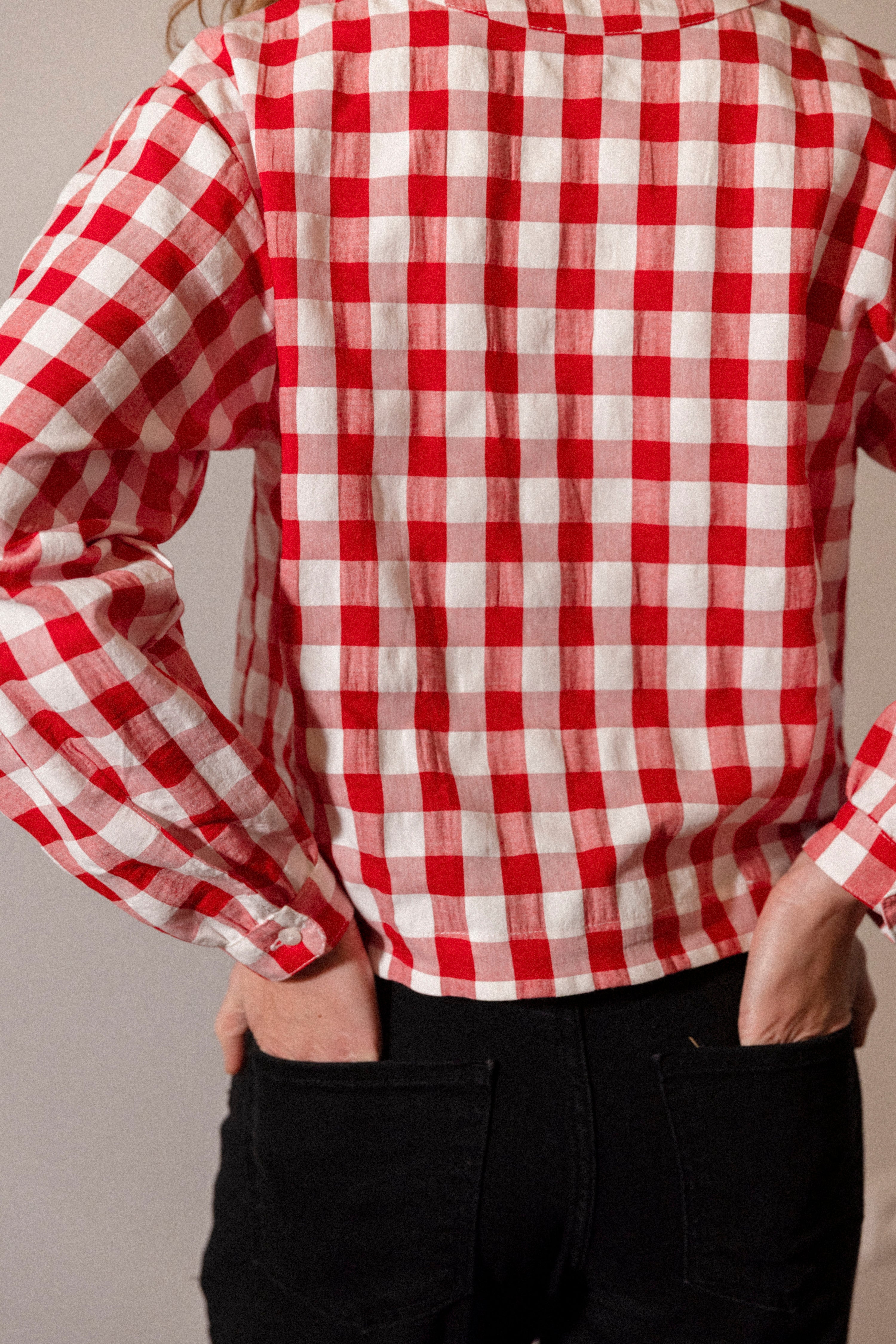 Gingham knotted blouse