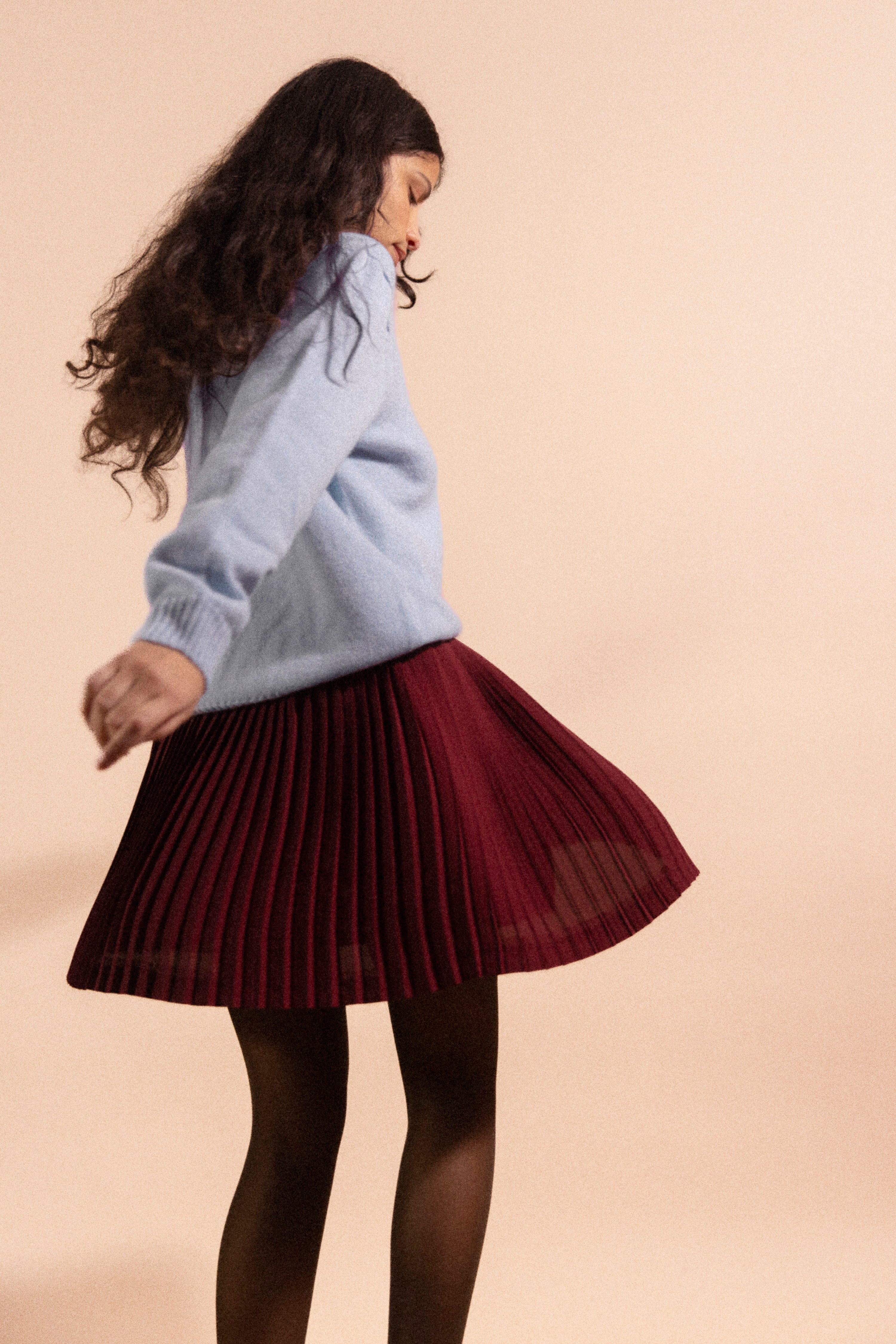 Jupe plissée courte bordeaux