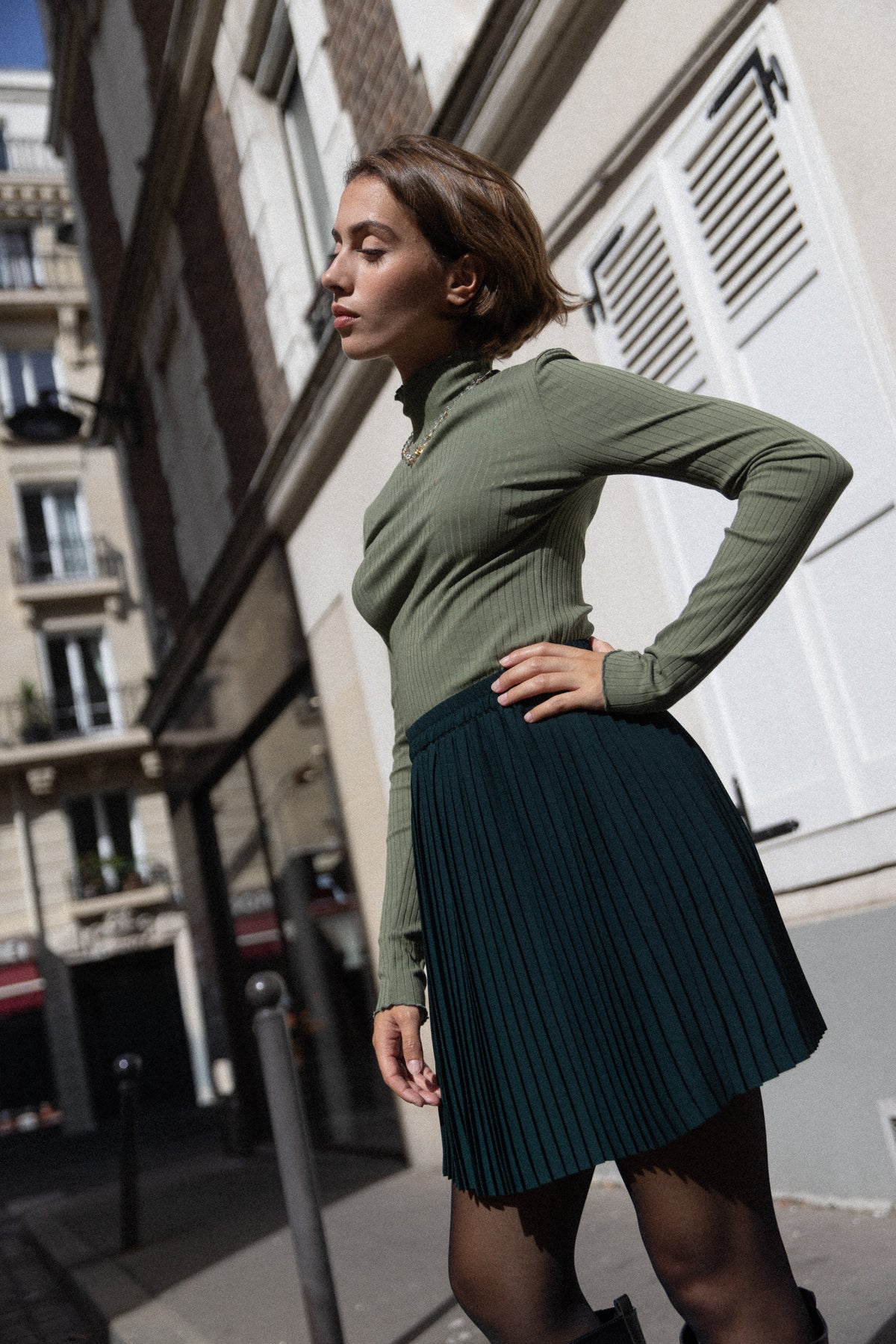 Jupe plissée courte moss