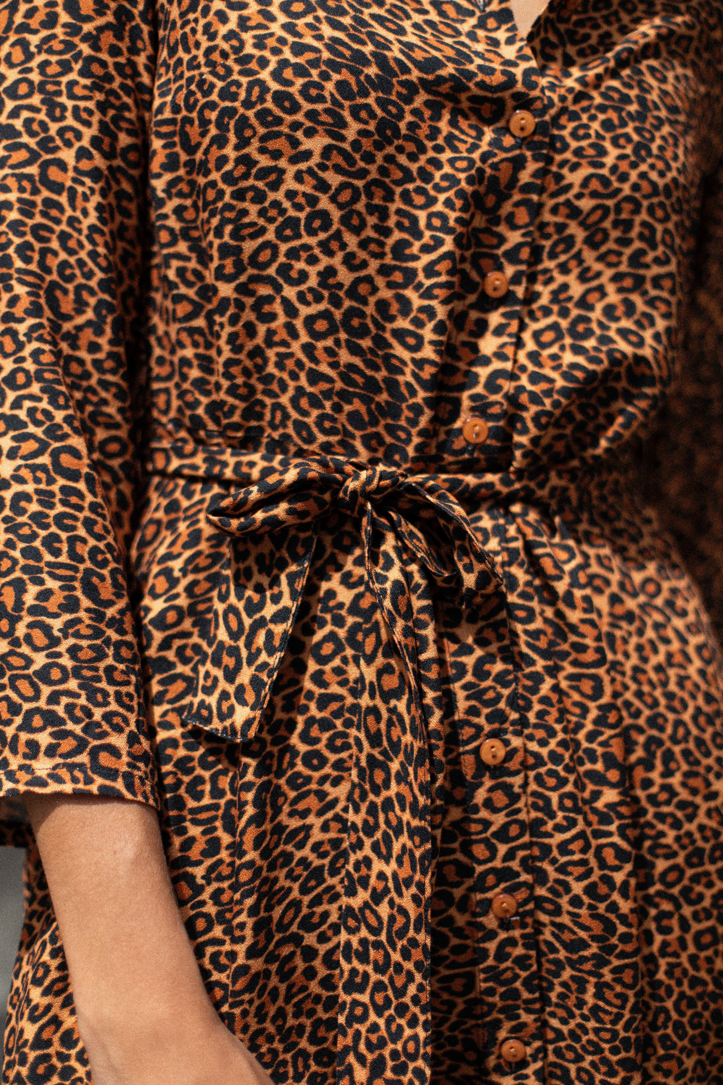 Robe chemise courte léopard